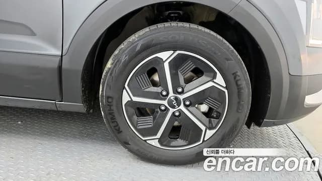 2023 Kia The All New Niro Prestige Sold VIN KNACR81EGPA075677 – side profile 2023 Kia The All New Niro Prestige Sold VIN KNACR81EGPA075677 – side profile