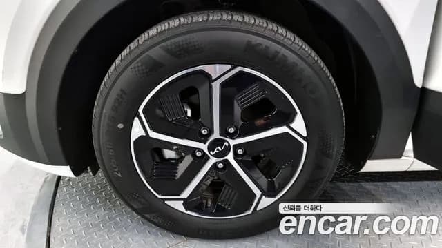 2023 Kia The All New Niro Prestige Sold VIN KNACR81EGPA076121 – photo 17 2023 Kia The All New Niro Prestige Sold VIN KNACR81EGPA076121 – photo 17