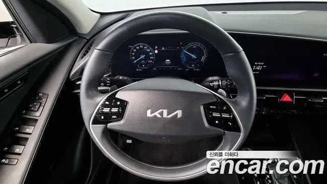 2023 Kia The All New Niro Prestige Sold VIN KNACR81EGPA076121 – photo 19 2023 Kia The All New Niro Prestige Sold VIN KNACR81EGPA076121 – photo 19