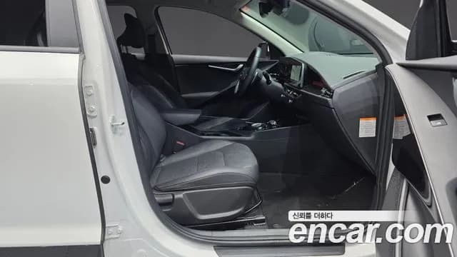 2024 Kia The All New Niro Prestige Sold VIN KNACR81EGRA109233 – photo 14 2024 Kia The All New Niro Prestige Sold VIN KNACR81EGRA109233 – photo 14