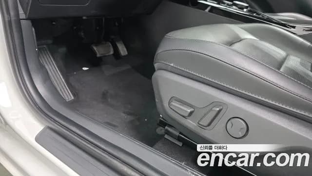 2024 Kia The All New Niro Prestige Sold VIN KNACR81EGRA137724 – photo 14 2024 Kia The All New Niro Prestige Sold VIN KNACR81EGRA137724 – photo 14