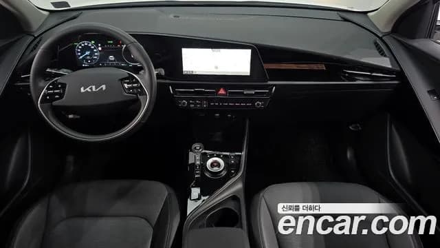 2025 Kia The All New Niro Prestige Sold VIN KNACR81EGSA267707 – trunk area 2025 Kia The All New Niro Prestige Sold VIN KNACR81EGSA267707 – trunk area