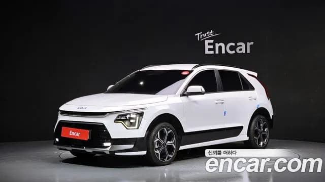 2022 Kia The All New Niro Signature Sold VIN KNACT81EGNA003088 – side profile 2022 Kia The All New Niro Signature Sold VIN KNACT81EGNA003088 – side profile