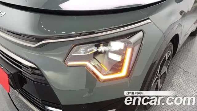 2022 Kia The All New Niro Signature Sold VIN KNACT81EGNA005005 – photo 17 2022 Kia The All New Niro Signature Sold VIN KNACT81EGNA005005 – photo 17