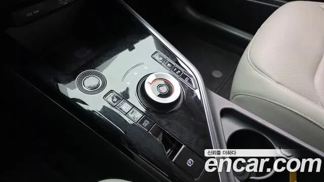 2022 Kia The All New Niro Signature Sold VIN KNACT81EGNA006345 – side profile 2022 Kia The All New Niro Signature Sold VIN KNACT81EGNA006345 – side profile