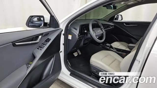2022 Kia The All New Niro Signature Sold VIN KNACT81EGNA007004 – photo 19 2022 Kia The All New Niro Signature Sold VIN KNACT81EGNA007004 – photo 19