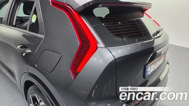2022 Kia The All New Niro Signature Sold VIN KNACT81EGNA007191 – photo 13 2022 Kia The All New Niro Signature Sold VIN KNACT81EGNA007191 – photo 13