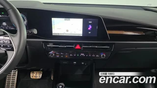 2022 Kia The All New Niro Signature Sold VIN KNACT81EGNA015870 – side profile 2022 Kia The All New Niro Signature Sold VIN KNACT81EGNA015870 – side profile