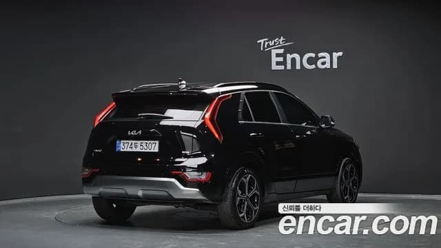 2022 Kia The All New Niro Signature Sold VIN KNACT81EGNA018975 – rear exterior 2022 Kia The All New Niro Signature Sold VIN KNACT81EGNA018975 – rear exterior