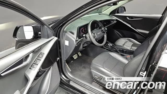 2022 Kia The All New Niro Signature Sold VIN KNACT81EGNA018975 – odometer reading 2022 Kia The All New Niro Signature Sold VIN KNACT81EGNA018975 – odometer reading