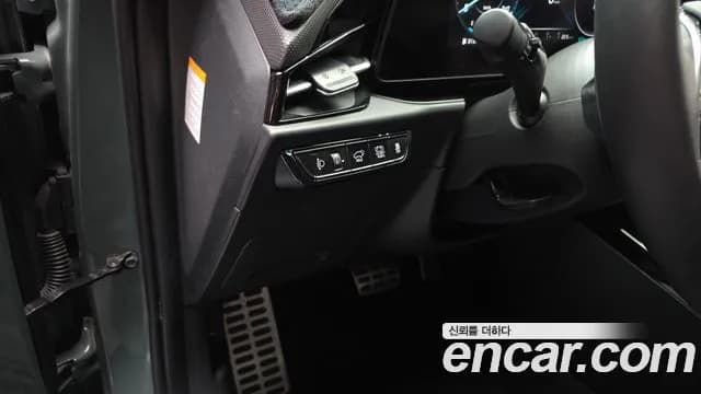 2022 Kia The All New Niro Signature Sold VIN KNACT81EGNA029586 – exterior detail 2022 Kia The All New Niro Signature Sold VIN KNACT81EGNA029586 – exterior detail