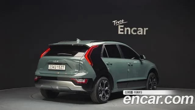 2022 Kia The All New Niro Signature Sold VIN KNACT81EGNA029586 – trunk area 2022 Kia The All New Niro Signature Sold VIN KNACT81EGNA029586 – trunk area