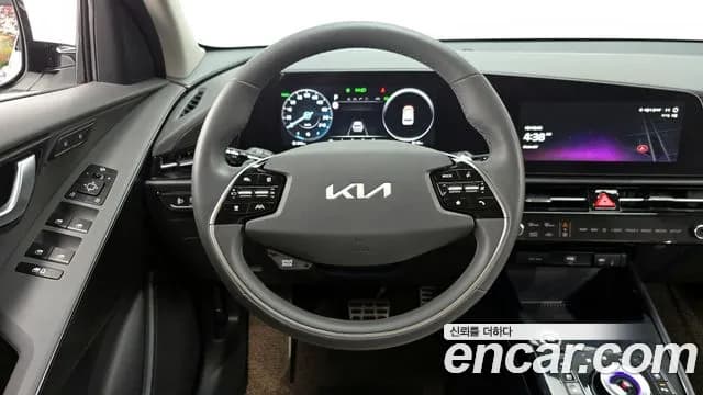 2025 Kia The All New Niro Signature Sold VIN KNACT81EGSA269987 – trunk area 2025 Kia The All New Niro Signature Sold VIN KNACT81EGSA269987 – trunk area