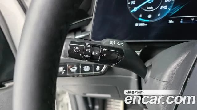 2025 Kia The All New Niro Signature Sold VIN KNACT81EGSA274398 – exterior detail 2025 Kia The All New Niro Signature Sold VIN KNACT81EGSA274398 – exterior detail