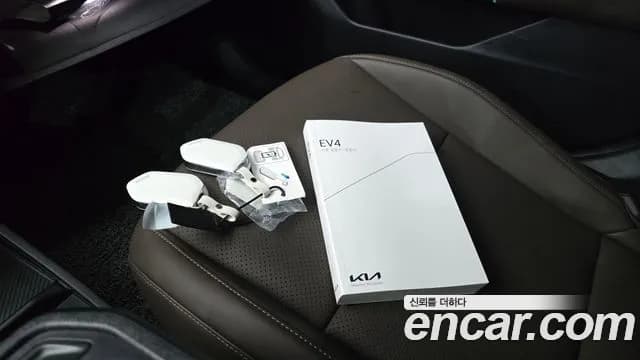 2026 Kia EV4 Long Range 2WD Sold VIN KNAD1413FTS002090 – photo 11 2026 Kia EV4 Long Range 2WD Sold VIN KNAD1413FTS002090 – photo 11