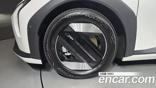 2026 Kia EV4 Long Range 2WD Sold VIN KNAD1413FTS002090 – photo 21 2026 Kia EV4 Long Range 2WD Sold VIN KNAD1413FTS002090 – photo 21