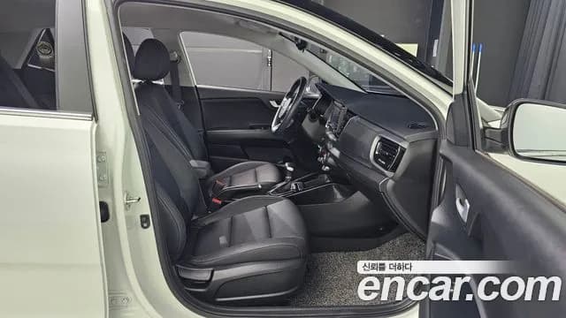2020 Kia Stonic 1.4 Sold VIN KNAD6814BLS369037 – rear exterior 2020 Kia Stonic 1.4 Sold VIN KNAD6814BLS369037 – rear exterior