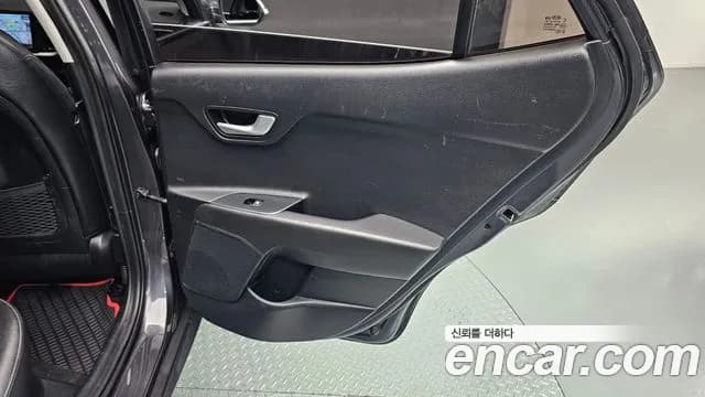 2020 Kia Stonic 1.4 Sold VIN KNAD6814BLS446805 – trunk area 2020 Kia Stonic 1.4 Sold VIN KNAD6814BLS446805 – trunk area
