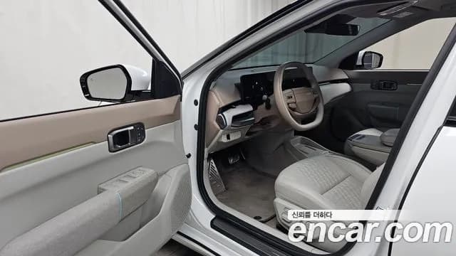 2026 Kia EV4 Long Range 2WD Sold VIN KNAD8413FTS001057 – exterior detail 2026 Kia EV4 Long Range 2WD Sold VIN KNAD8413FTS001057 – exterior detail