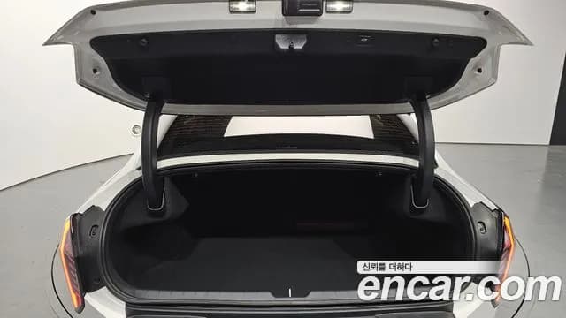 2027 Kia EV4 Long Range 2WD Sold VIN KNAD8413FVS015698 – photo 16 2027 Kia EV4 Long Range 2WD Sold VIN KNAD8413FVS015698 – photo 16