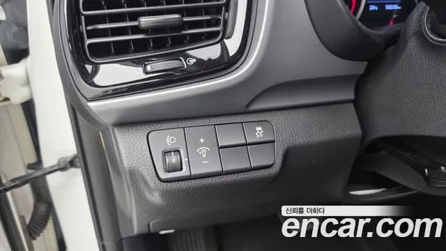 2019 Kia Stonic 1.4 Sold VIN KNADA814BKS299622 – side profile 2019 Kia Stonic 1.4 Sold VIN KNADA814BKS299622 – side profile