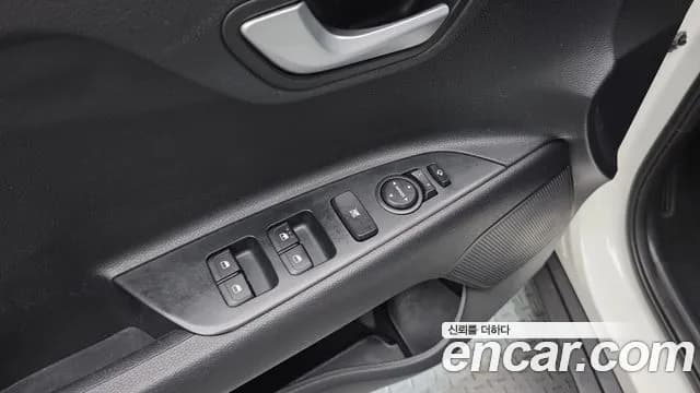 2019 Kia Stonic 1.4 Sold VIN KNADA814BKS299622 – exterior detail 2019 Kia Stonic 1.4 Sold VIN KNADA814BKS299622 – exterior detail