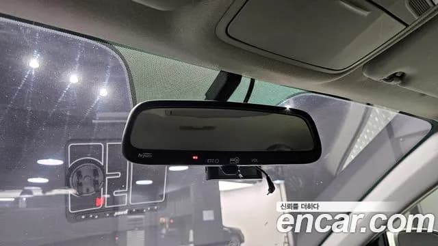 2018 Kia Stonic Diesel 1.6 Sold VIN KNADC815GJS097196 – undercarriage 2018 Kia Stonic Diesel 1.6 Sold VIN KNADC815GJS097196 – undercarriage