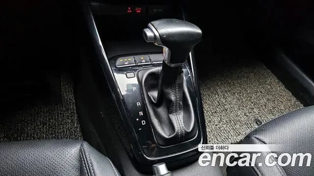 2018 Kia Stonic Diesel 1.6 Sold VIN KNADC815GJS097196 – photo 13 2018 Kia Stonic Diesel 1.6 Sold VIN KNADC815GJS097196 – photo 13