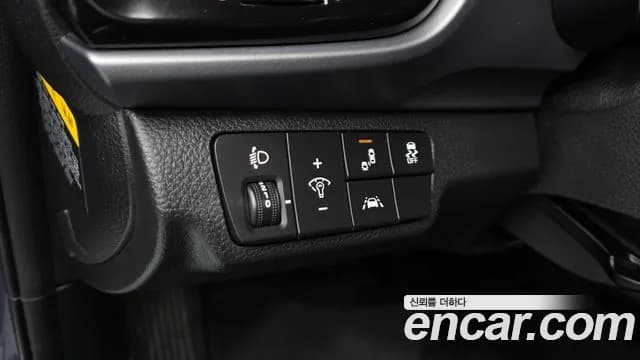 2019 Kia Stonic 1.4 Sold VIN KNADD814BKS247763 – undercarriage 2019 Kia Stonic 1.4 Sold VIN KNADD814BKS247763 – undercarriage