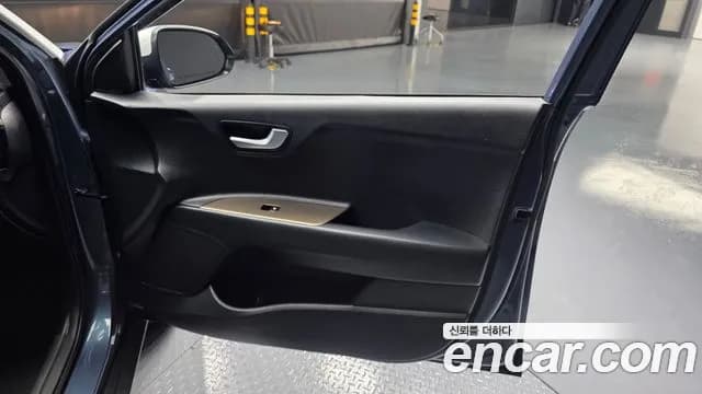 2019 Kia Stonic 1.4 Sold VIN KNADD814BKS302811 – photo 11 2019 Kia Stonic 1.4 Sold VIN KNADD814BKS302811 – photo 11