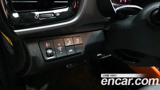 2018 Kia Stonic Diesel 1.6 Sold VIN KNADE815GJS104275 – photo 18 2018 Kia Stonic Diesel 1.6 Sold VIN KNADE815GJS104275 – photo 18