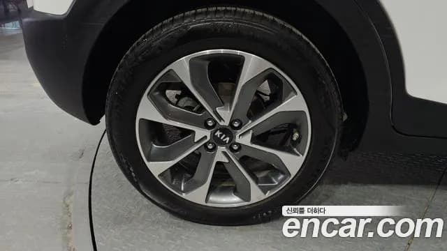 2018 Kia Stonic Diesel 1.6 Sold VIN KNADE815GJS112454 – rear exterior 2018 Kia Stonic Diesel 1.6 Sold VIN KNADE815GJS112454 – rear exterior