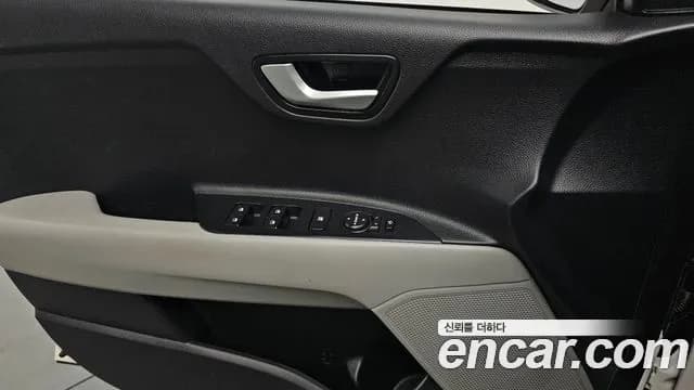2018 Kia Stonic Diesel 1.6 Sold VIN KNADE815GJS112454 – undercarriage 2018 Kia Stonic Diesel 1.6 Sold VIN KNADE815GJS112454 – undercarriage