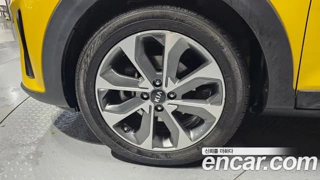2018 Kia Stonic Diesel 1.6 Sold VIN KNADE815GJS171799 – exterior detail 2018 Kia Stonic Diesel 1.6 Sold VIN KNADE815GJS171799 – exterior detail