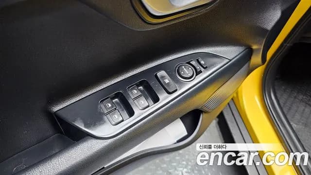2018 Kia Stonic Diesel 1.6 Sold VIN KNADE815GJS171799 – odometer reading 2018 Kia Stonic Diesel 1.6 Sold VIN KNADE815GJS171799 – odometer reading