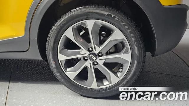 2018 Kia Stonic Diesel 1.6 Sold VIN KNADE815GJS171799 – photo 14 2018 Kia Stonic Diesel 1.6 Sold VIN KNADE815GJS171799 – photo 14