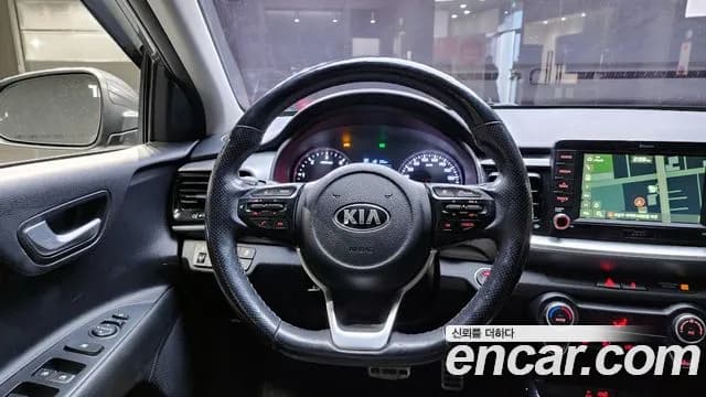 2019 Kia Stonic Diesel 1.6 Sold VIN KNADE815GKS331057 – interior seats 2019 Kia Stonic Diesel 1.6 Sold VIN KNADE815GKS331057 – interior seats