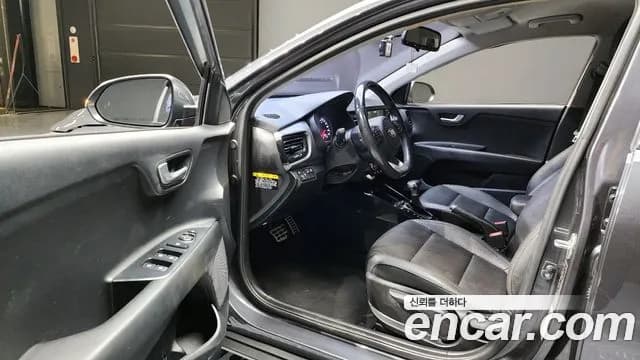 2019 Kia Stonic Diesel 1.6 Sold VIN KNADE815GKS331057 – photo 14 2019 Kia Stonic Diesel 1.6 Sold VIN KNADE815GKS331057 – photo 14