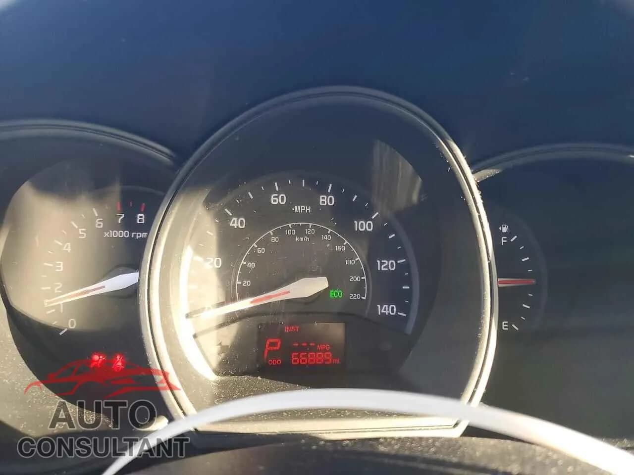 2013 KIA RIO Damaged VIN KNADM4A33D6230539 – trunk area 2013 KIA RIO Damaged VIN KNADM4A33D6230539 – trunk area