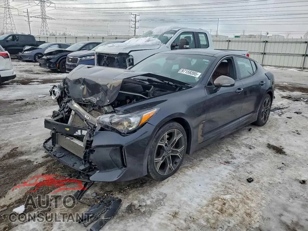 2021 KIA STINGER Damaged VIN KNAE15LA5M6087592 – front exterior 2021 KIA STINGER Damaged VIN KNAE15LA5M6087592 – front exterior