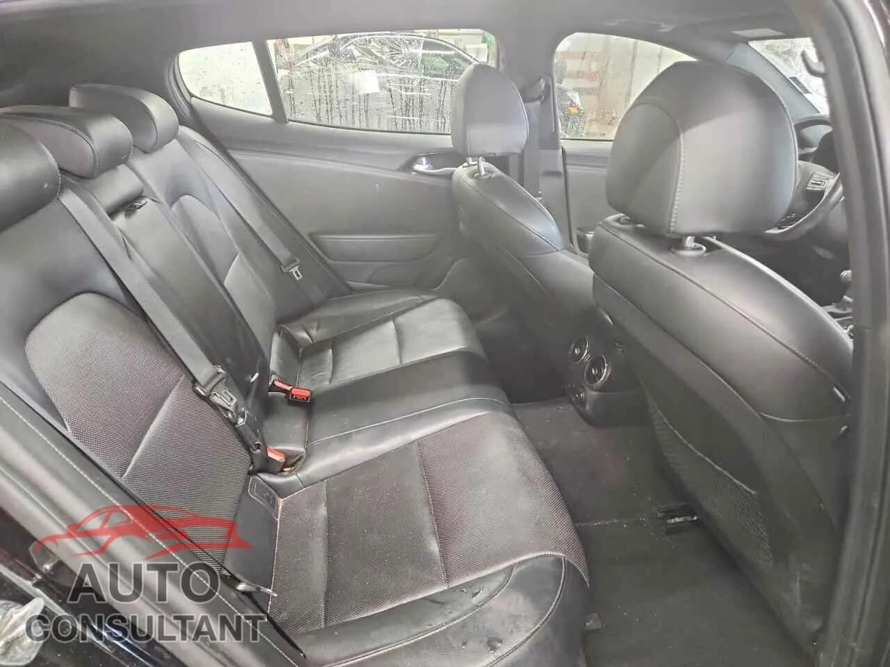 2020 KIA STINGER Damaged VIN KNAE15LAXL6075050 – odometer reading 2020 KIA STINGER Damaged VIN KNAE15LAXL6075050 – odometer reading