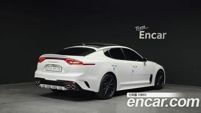 2018 Kia Stinger 2.0 Turbo 2WD Sold VIN KNAE251ABJS000690 – photo 17 2018 Kia Stinger 2.0 Turbo 2WD Sold VIN KNAE251ABJS000690 – photo 17