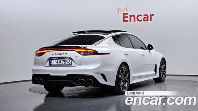 2018 Kia Stinger 2.0 Turbo 2WD Sold VIN KNAE351ABJS001857 – interior seats 2018 Kia Stinger 2.0 Turbo 2WD Sold VIN KNAE351ABJS001857 – interior seats
