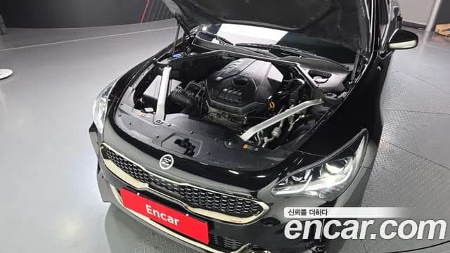2018 Kia Stinger 2.0 Turbo 2WD Sold VIN KNAE351ABJS037597 – interior seats 2018 Kia Stinger 2.0 Turbo 2WD Sold VIN KNAE351ABJS037597 – interior seats