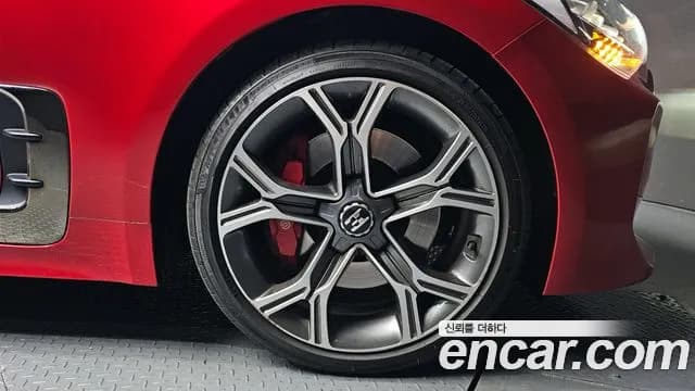 2019 Kia Stinger 2.0 Turbo 2WD Sold VIN KNAE351ABKS043943 – odometer reading 2019 Kia Stinger 2.0 Turbo 2WD Sold VIN KNAE351ABKS043943 – odometer reading