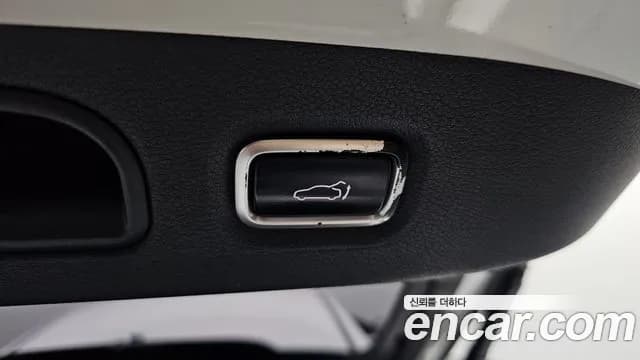 2019 Kia Stinger 2.0 Turbo 2WD Sold VIN KNAE351ABKS046201 – rear exterior 2019 Kia Stinger 2.0 Turbo 2WD Sold VIN KNAE351ABKS046201 – rear exterior