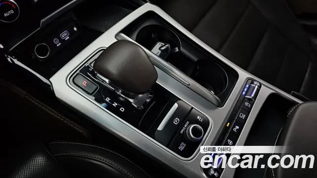 2019 Kia Stinger 2.0 Turbo 2WD Sold VIN KNAE351ABKS046201 – interior seats 2019 Kia Stinger 2.0 Turbo 2WD Sold VIN KNAE351ABKS046201 – interior seats