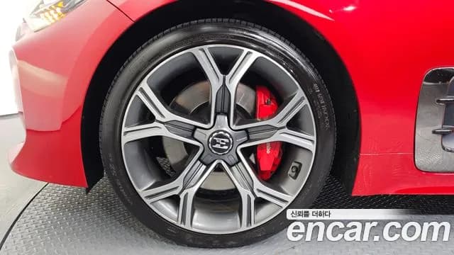 2019 Kia Stinger 2.0 Turbo 2WD Sold VIN KNAE351ABKS051756 – photo 12 2019 Kia Stinger 2.0 Turbo 2WD Sold VIN KNAE351ABKS051756 – photo 12