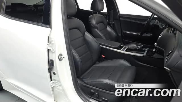 2019 Kia Stinger 2.0 Turbo 2WD Sold VIN KNAE351ABKS054676 – photo 19 2019 Kia Stinger 2.0 Turbo 2WD Sold VIN KNAE351ABKS054676 – photo 19