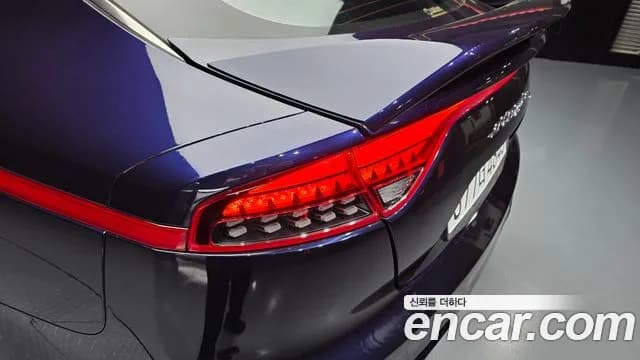 2020 Kia Stinger 2.0 Turbo 2WD Sold VIN KNAE351ABLS074417 – photo 16 2020 Kia Stinger 2.0 Turbo 2WD Sold VIN KNAE351ABLS074417 – photo 16